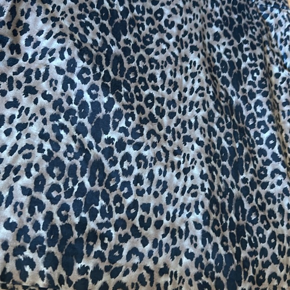 Animal Print skirt in size M •F21 - Picture 3 of 12